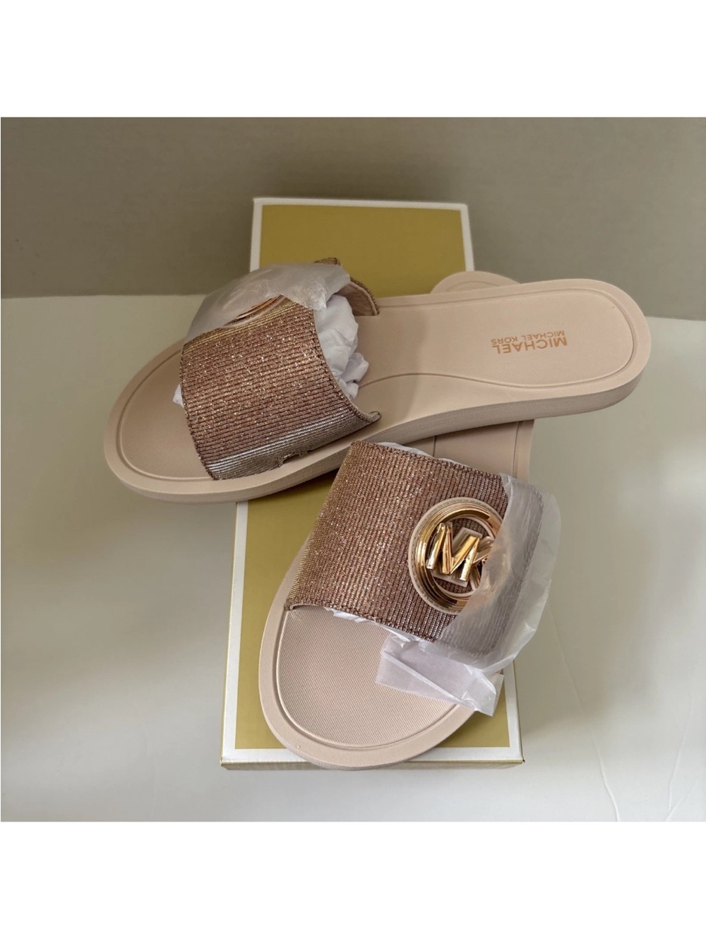 Michael Kors Women's MK Glitter Chain Mesh Charm Slide, Rose Gold, 8 Brand New - Picture 6 of 14